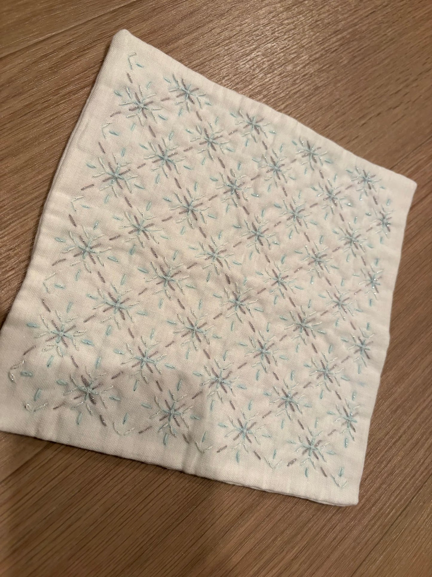 刺し子のハンカチ